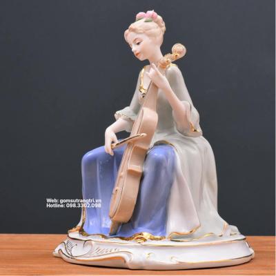 TƯỢNG SỨ CÔ GÁI CHÂU ÂU